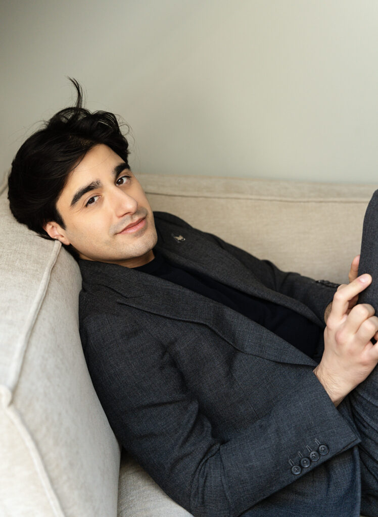 Atrin Madani — Pressefoto 6